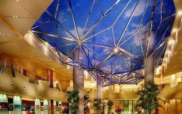 Holiday Inn Chengdu Century City Easttower & Westtower