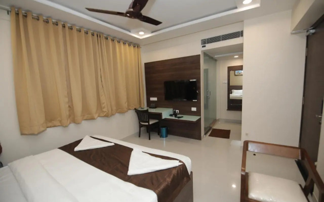 Hotel Shringar Palace By OYO Rooms