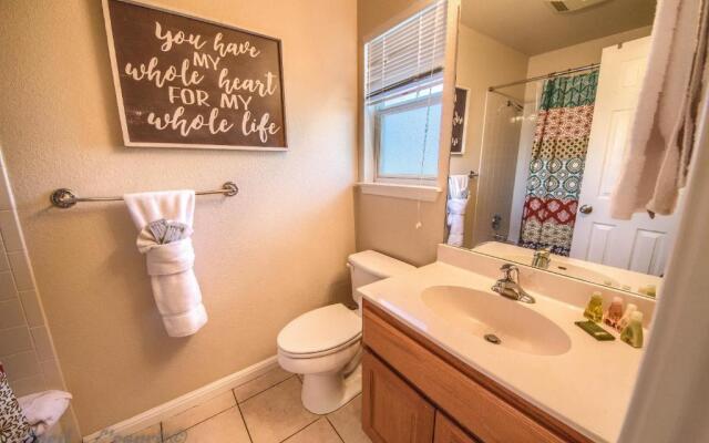 Guadalupe Getaway WW B201