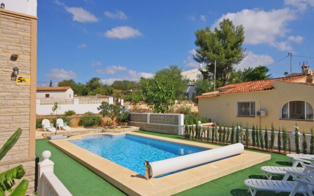 Villa - 7 Bedrooms with Pool and WiFi - 105006