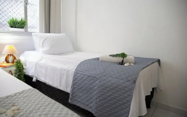 20 m from the beach in the center of Guarapari - Brazilian Corner