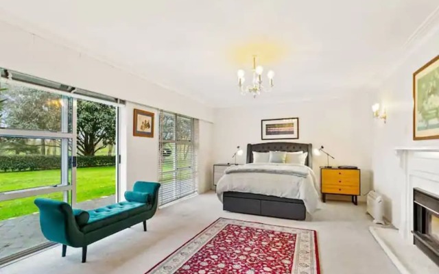 Stunning 4 Bedroom Home In Tranquil Rural Karaka