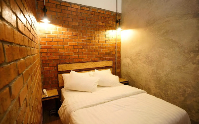 Brick Box Hotel