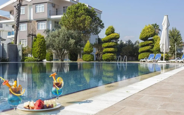 Club Solis Garden