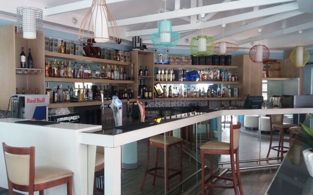 The Riverside Hotel
