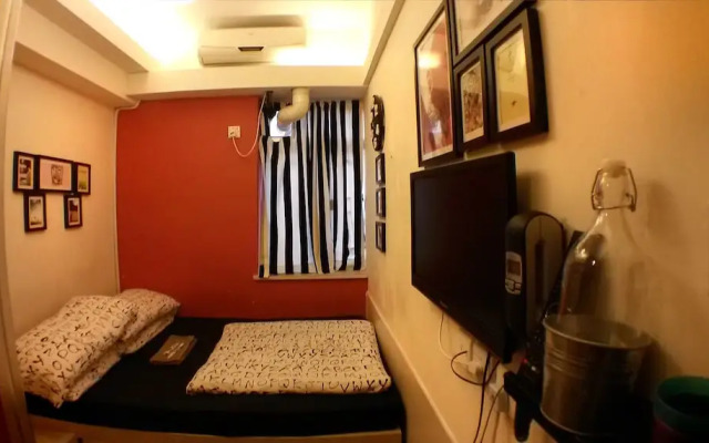 Micro Hotel