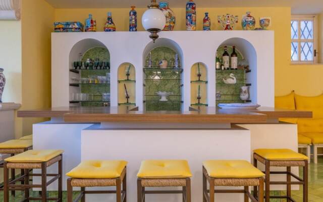 Villa Carina 12 Emma Villas