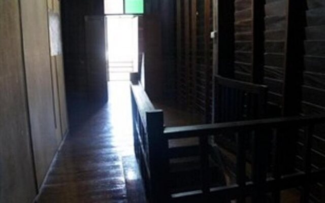 URO Friendship Guesthouse