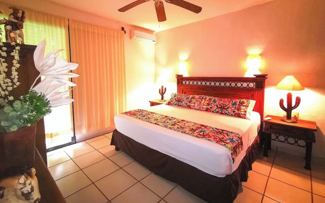 Cozy stay Tropical Vibes near Beach