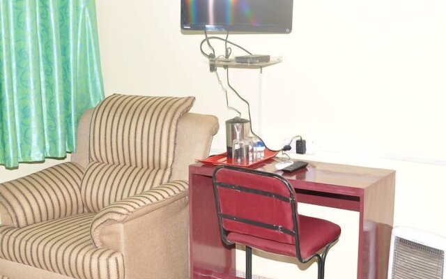 Rishon Suite