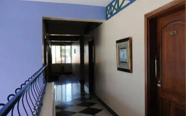IRIS Hotel