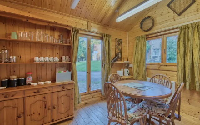 Luxury Log Cabin