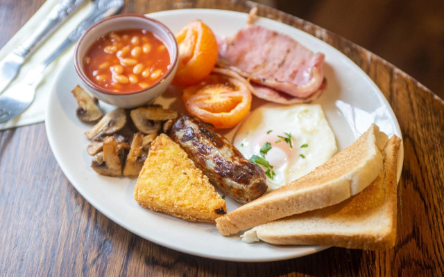 Sutton Staithe Hotel