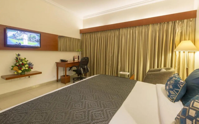 The Gateway Hotel Lakeside Hubli