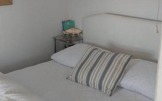 The Sun Trap @ Bridlington's Bed & Bowl Beach Breaks