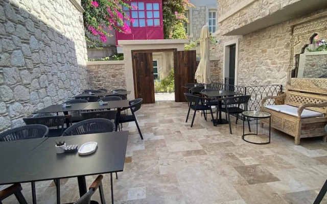 Samadhi Alaçatı