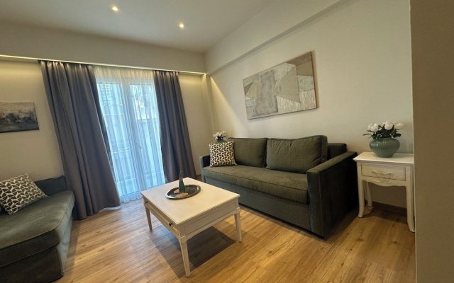 Acropolis Divine Apartments