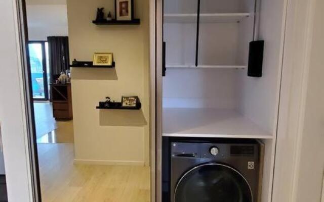 Sunny 1BR Apt in Central Pipera