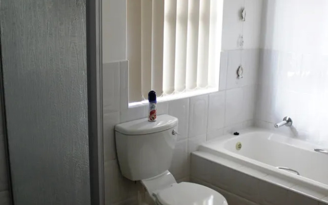 4 Birds view Self catering