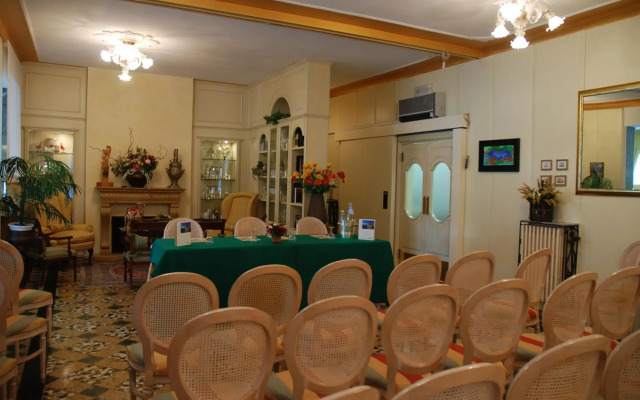 Hotel Riviera