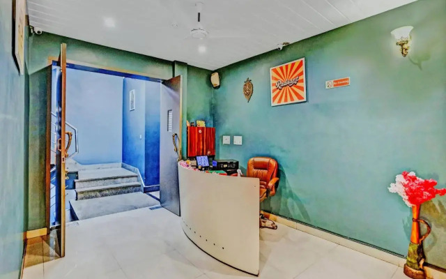 Oyo Flagship 67387 Karnal Royal