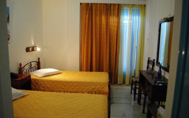 Santorini Youth Hostel