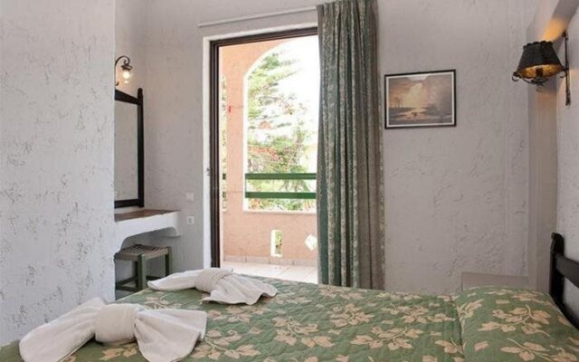 Bella Casita Family Apartments