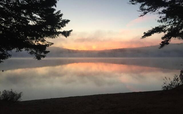 White Pine Cottages on Lake St. Peter