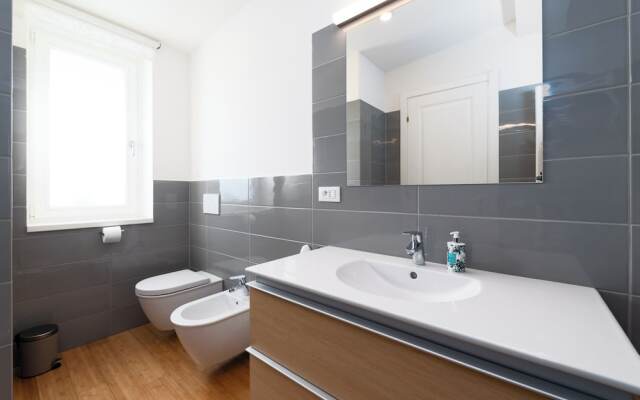 4-room apartment near Charles Square