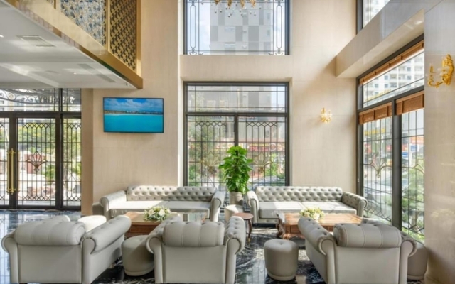 Golden Lotus Luxury Hotel Da Nang