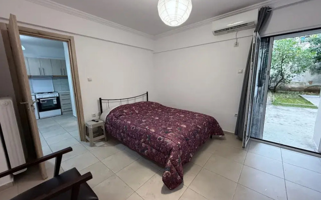 Cozy Apartment in Agios Loukas