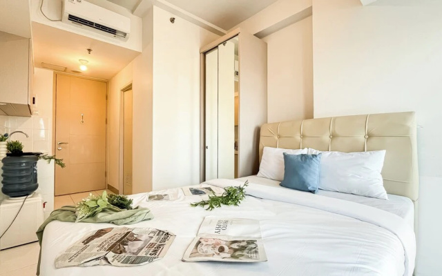 Small Minimalist Studio Apartment At Tokyo Riverside Pik 2 – Guest Rooms – Jakarta
