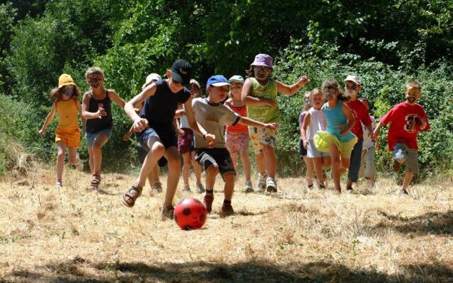 Camping Les Eaux Chaudes