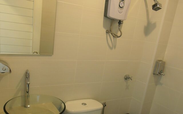 My Home Apartment - Crown Imperial Court