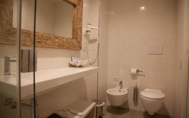 Hotel Madal