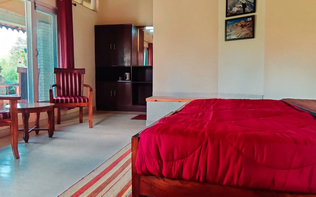 Majkhali Woods, Ranikhet, By Himalayan Eco Lodges