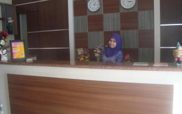 Hotel Grand Kartika