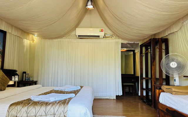 Lion Park Hotel And Resort