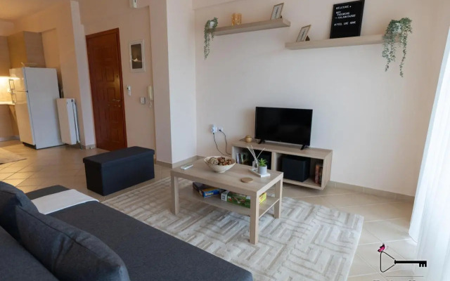 Feel at Home - Kalamata - Near the center