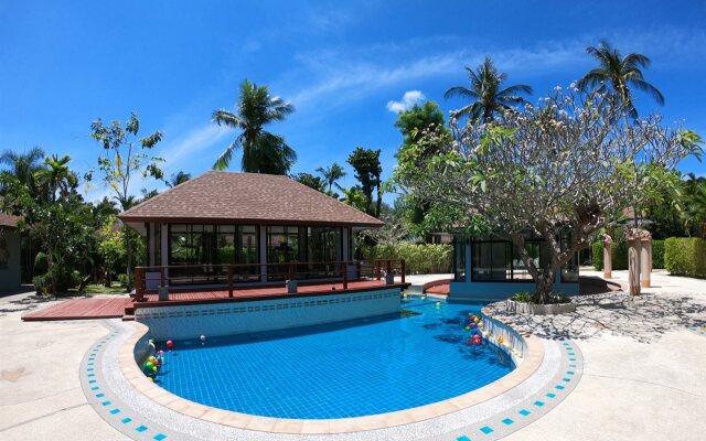 Lanta Sand Resort & Spa