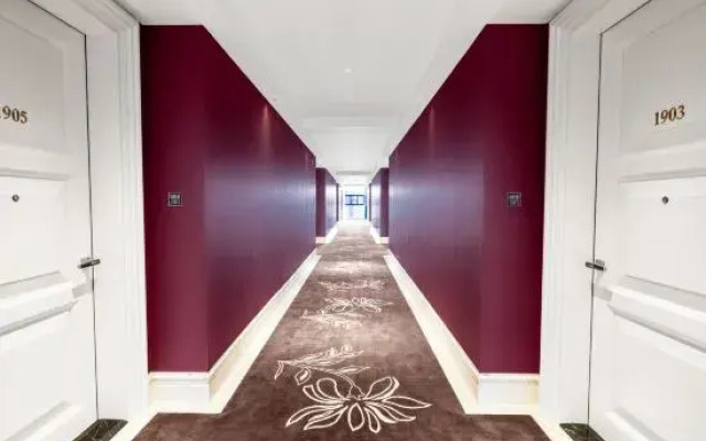 M Hotel