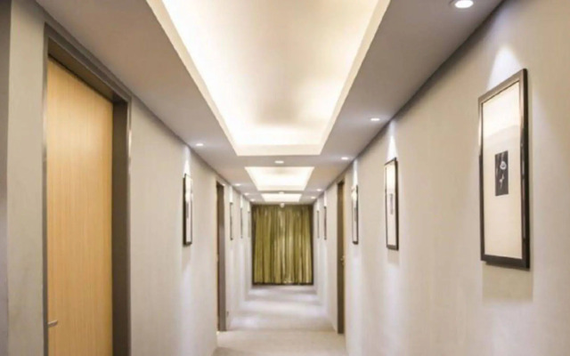 Shwe Pyi San Yar Hotel