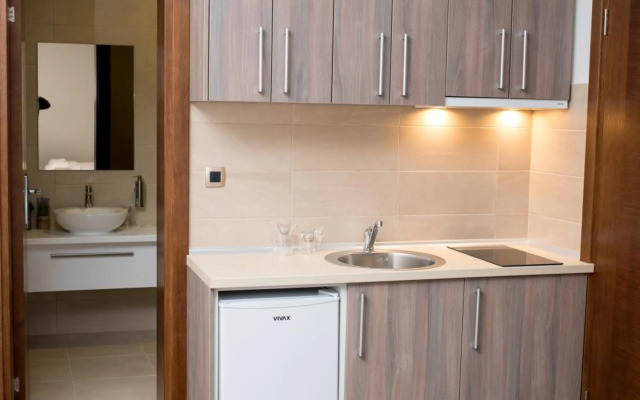 IPN APARTMENTs -MOTEL