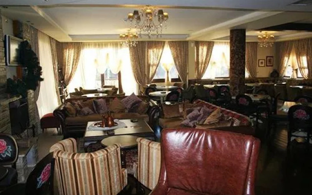Hotel Grand Chalet