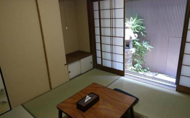Gion Ryokan Q-beh - Hostel