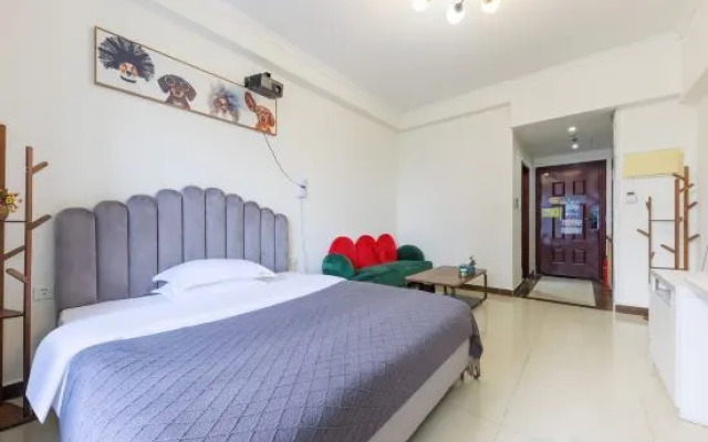 Huaji Apartment Hostel (Pazhou Complex)