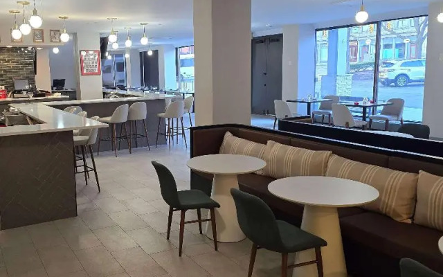 Wyndham Rochester Downtown