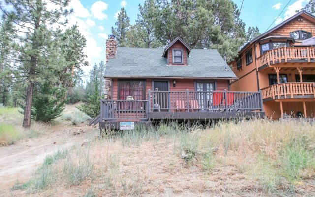 Serenity Slopes by Big Bear Cool Cabins