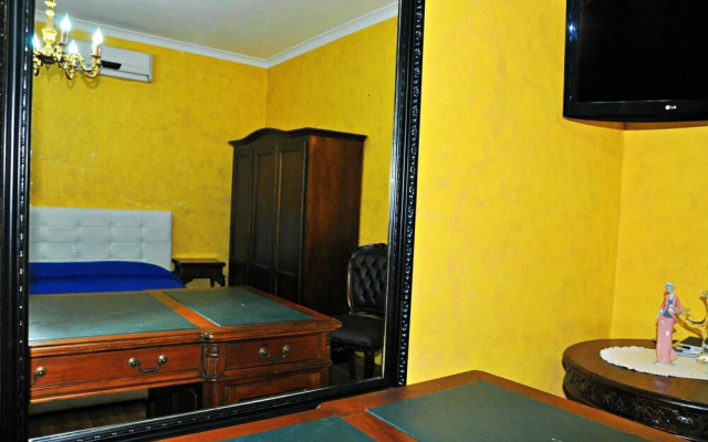 Lo Scrigno B&B