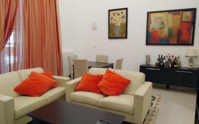 Top Suite 26